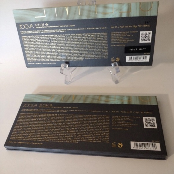 ZOEVA Gold and Black Coffee Table Book - Picture 7 of 12